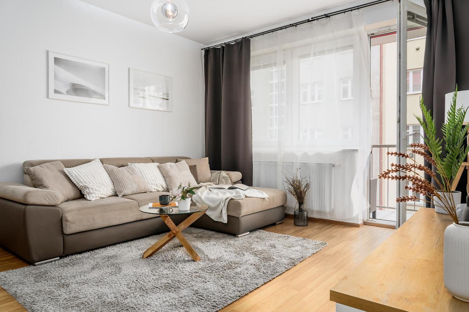 Prague Days - Bright Apartment - Balcony - Private Parking Luaran gambar